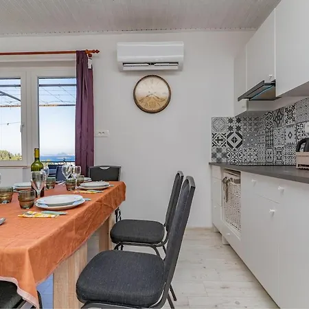 Apartamento Sea View Dominique *